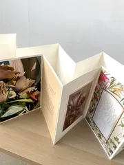 LIROSI_SARINA_THE ROSES BOOK 2 Detail